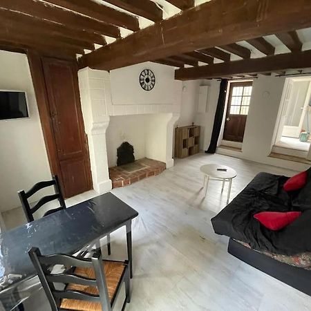 Le Studio Aristide Lägenhet Pont-Audemer Exteriör bild